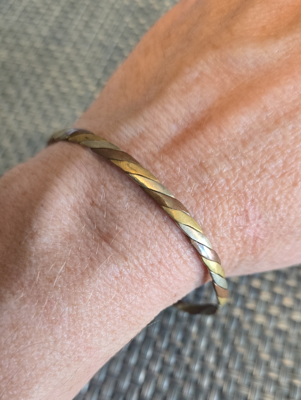 Classic Twisted Bangle Bracelet